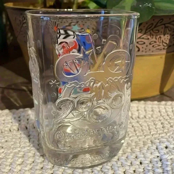 Walt Disney World 2000 Celebration Glass - Picture 3 of 10